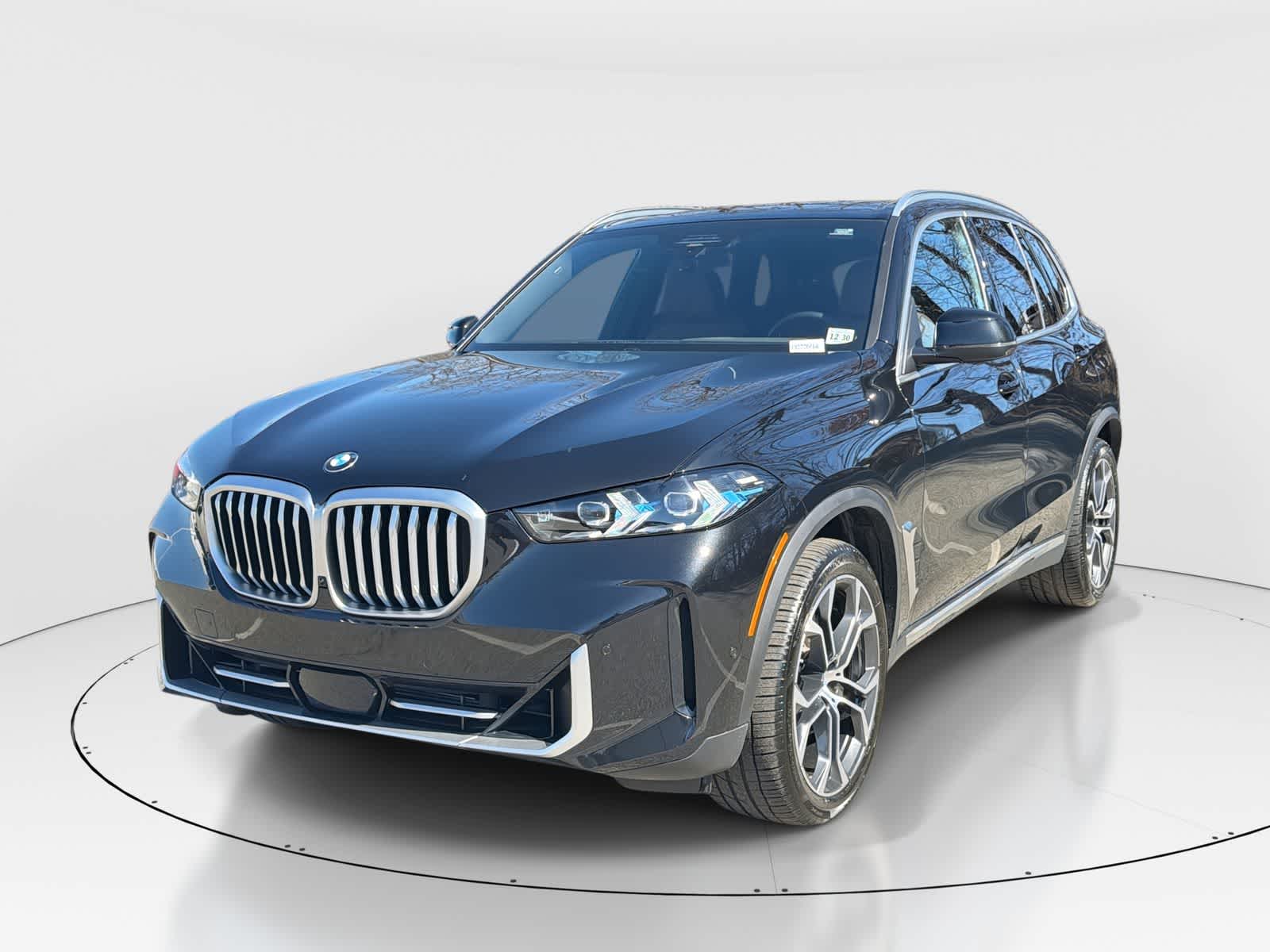 Thumbnail: 2026 BMW X5 - 1
