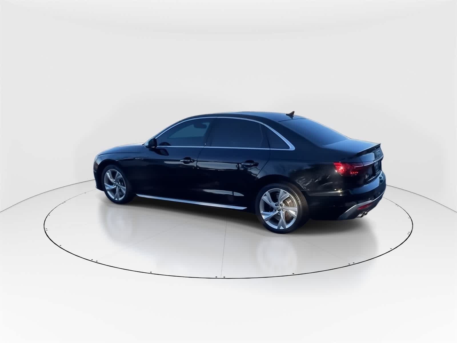 Thumbnail: 2021 Audi S4 - 7