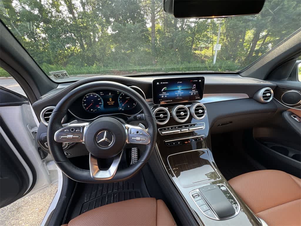 Thumbnail: 2023 Mercedes-Benz GLC - 18