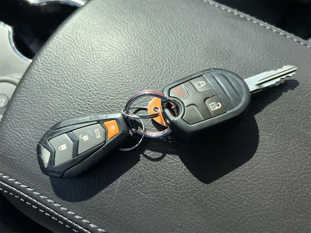 Thumbnail: 2015 Ford Explorer - 28