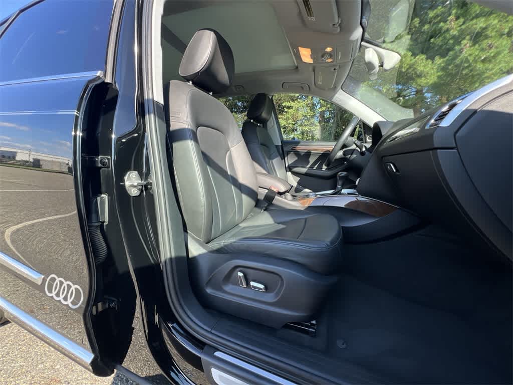 Thumbnail: 2016 Audi Q5 - 22
