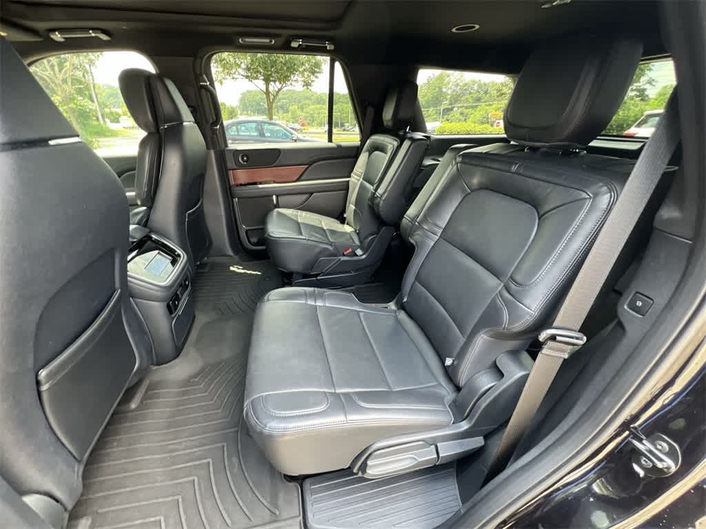 Thumbnail: 2023 Lincoln Navigator - 20