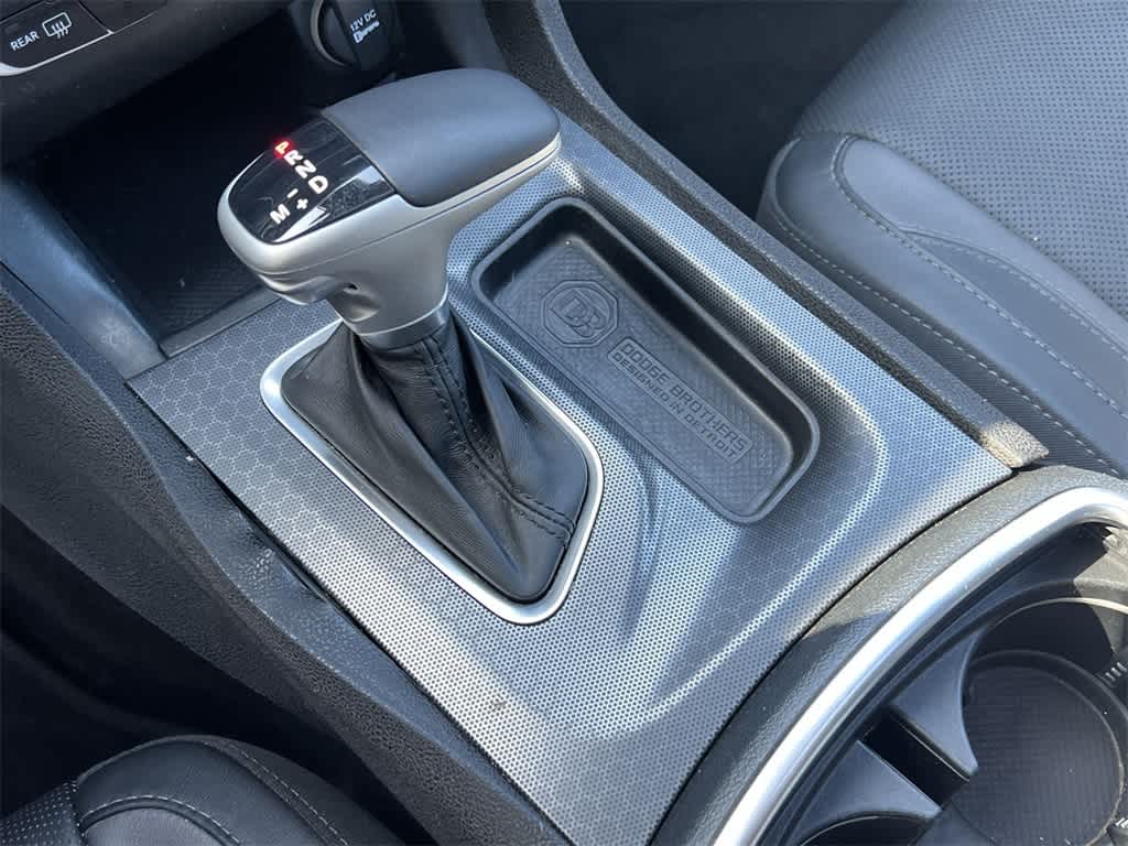 Thumbnail: 2015 Dodge Charger - 25