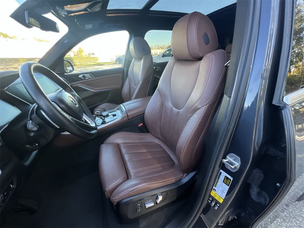 Thumbnail: 2021 BMW X5 - 19