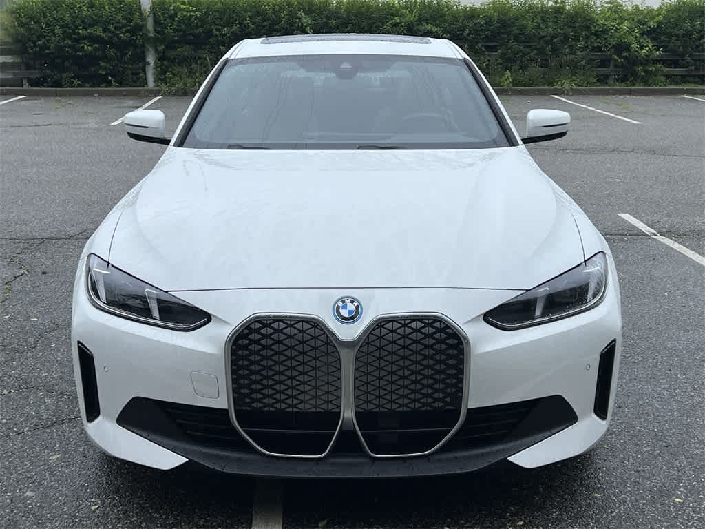 Thumbnail: 2025 BMW i4 - 14