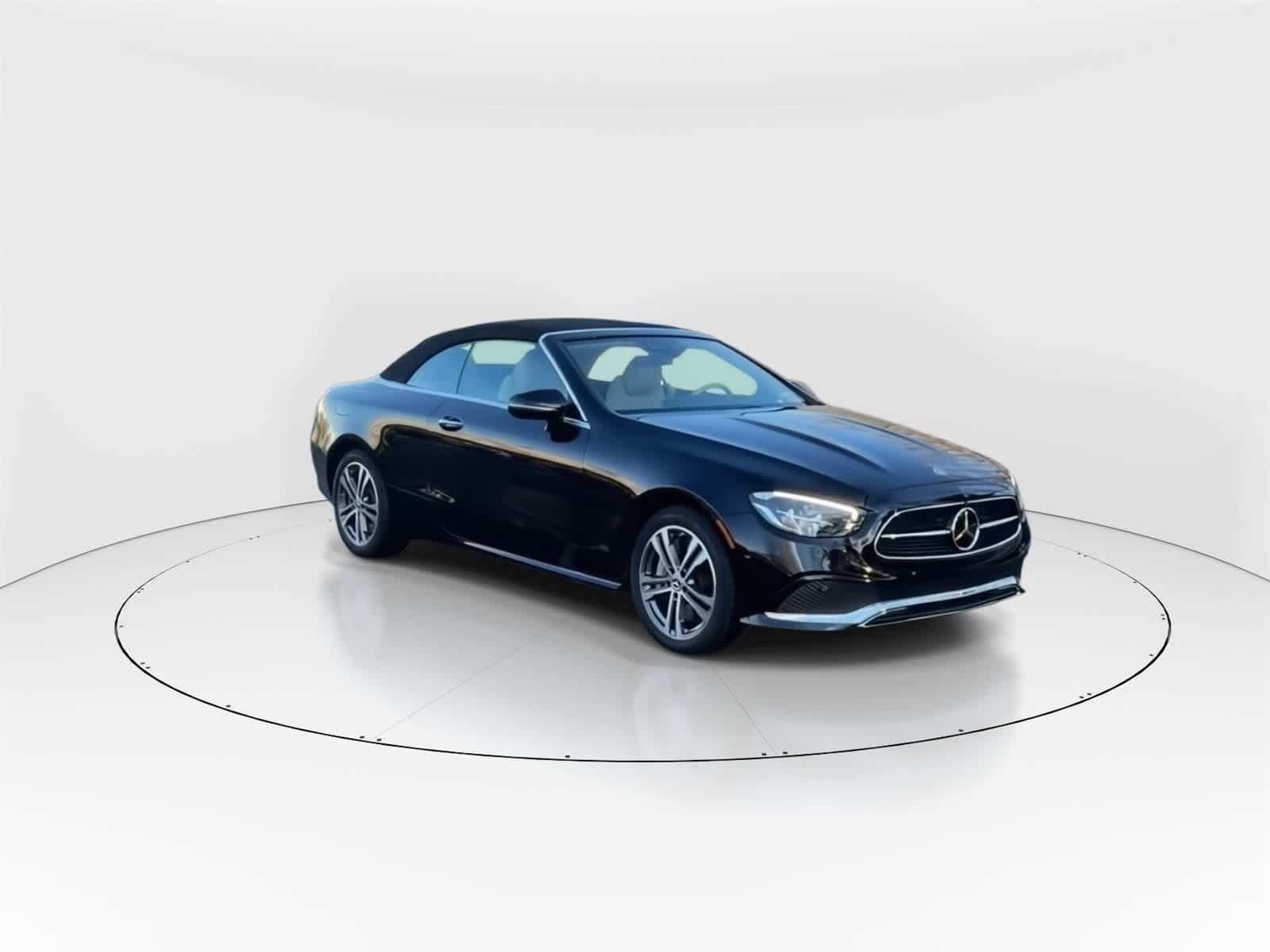Thumbnail: 2023 Mercedes-Benz E-Class - 3