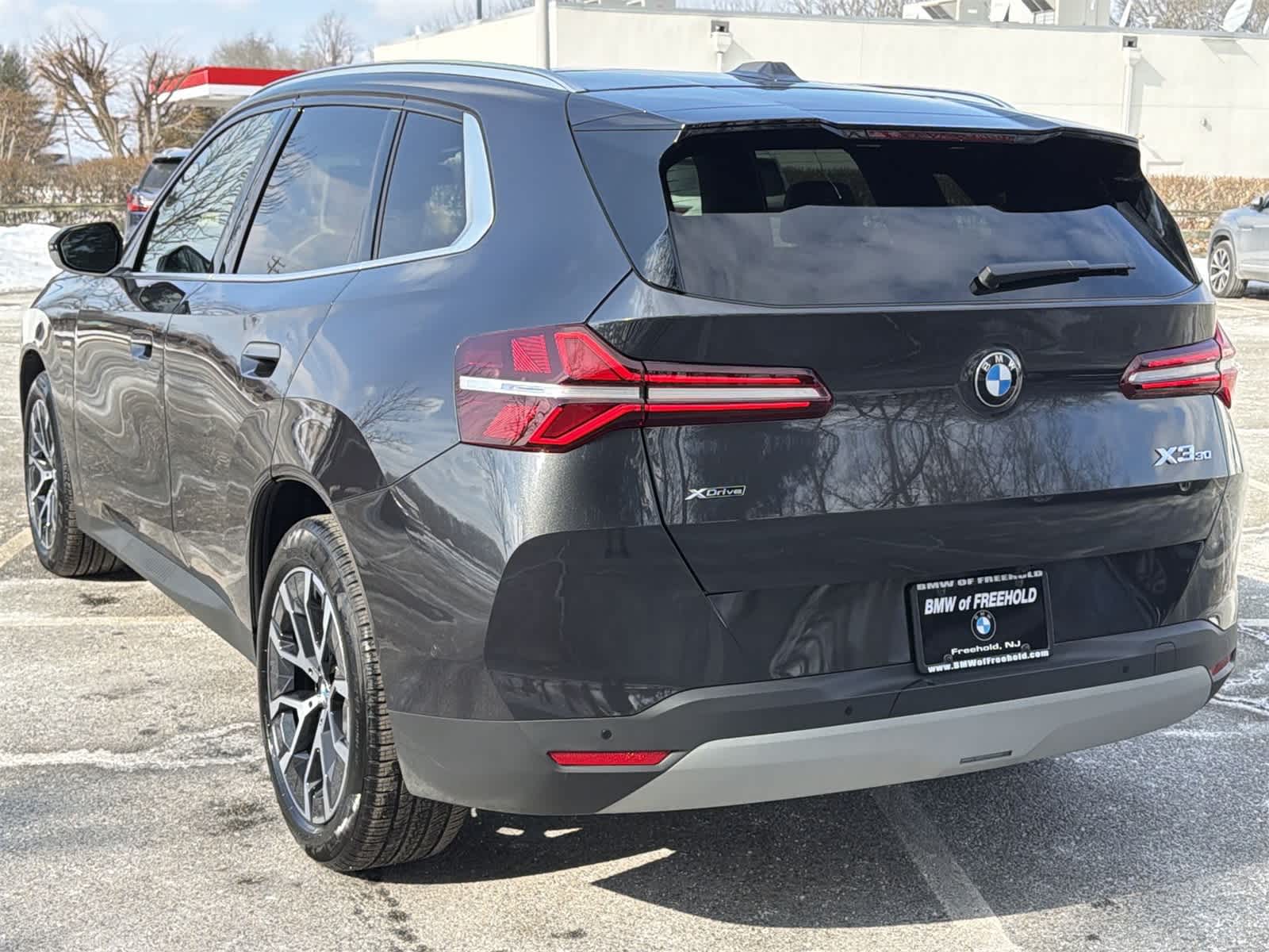 Thumbnail: 2025 BMW X3 - 12