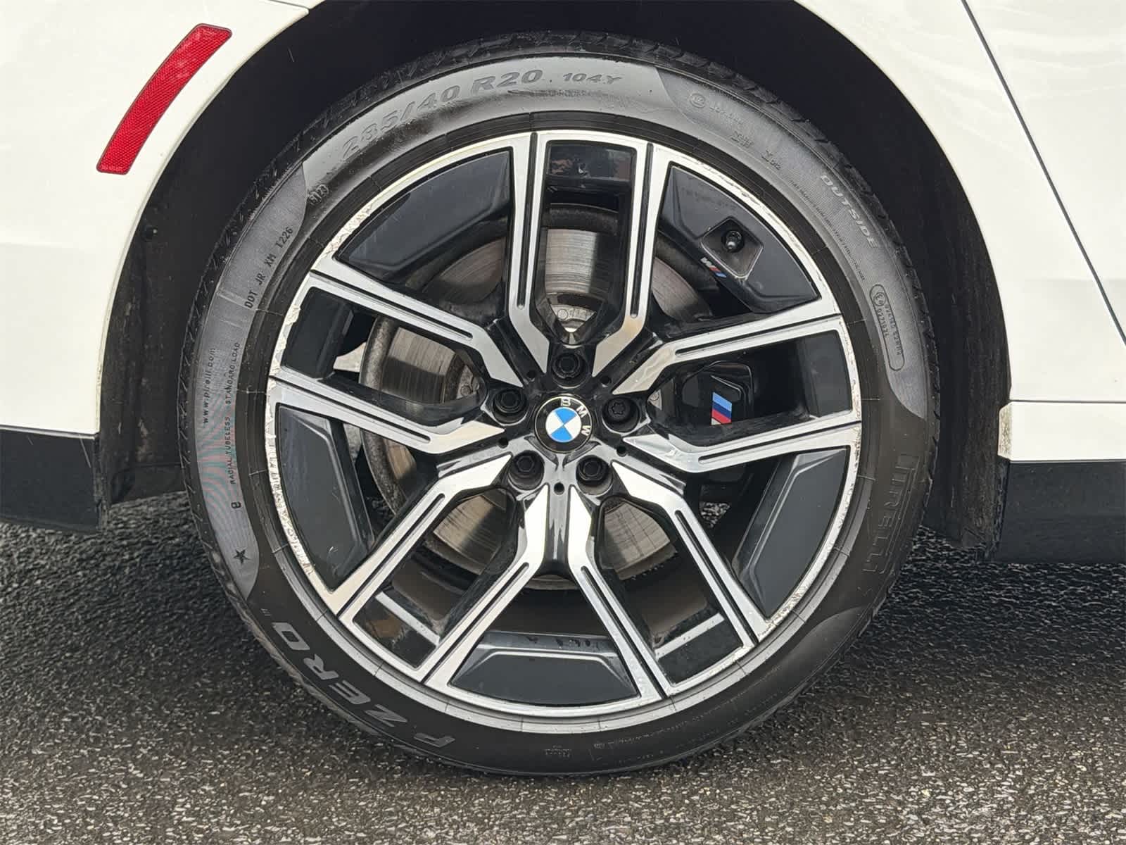 Thumbnail: 2023 BMW 7 Series - 30