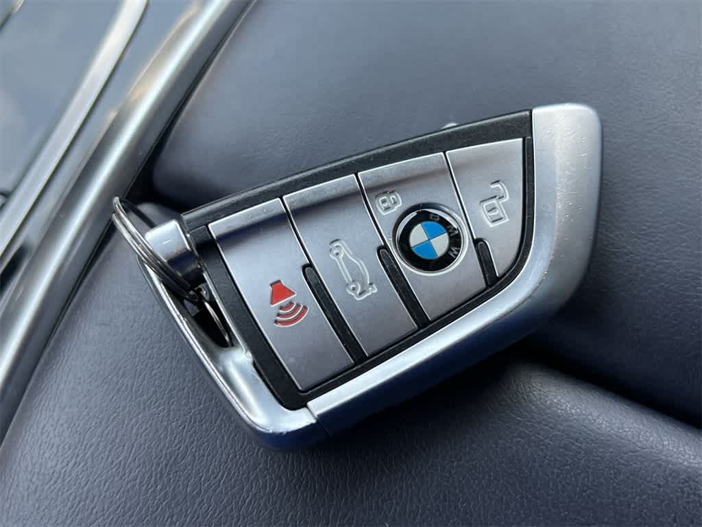 Thumbnail: 2024 BMW 8 Series - 28
