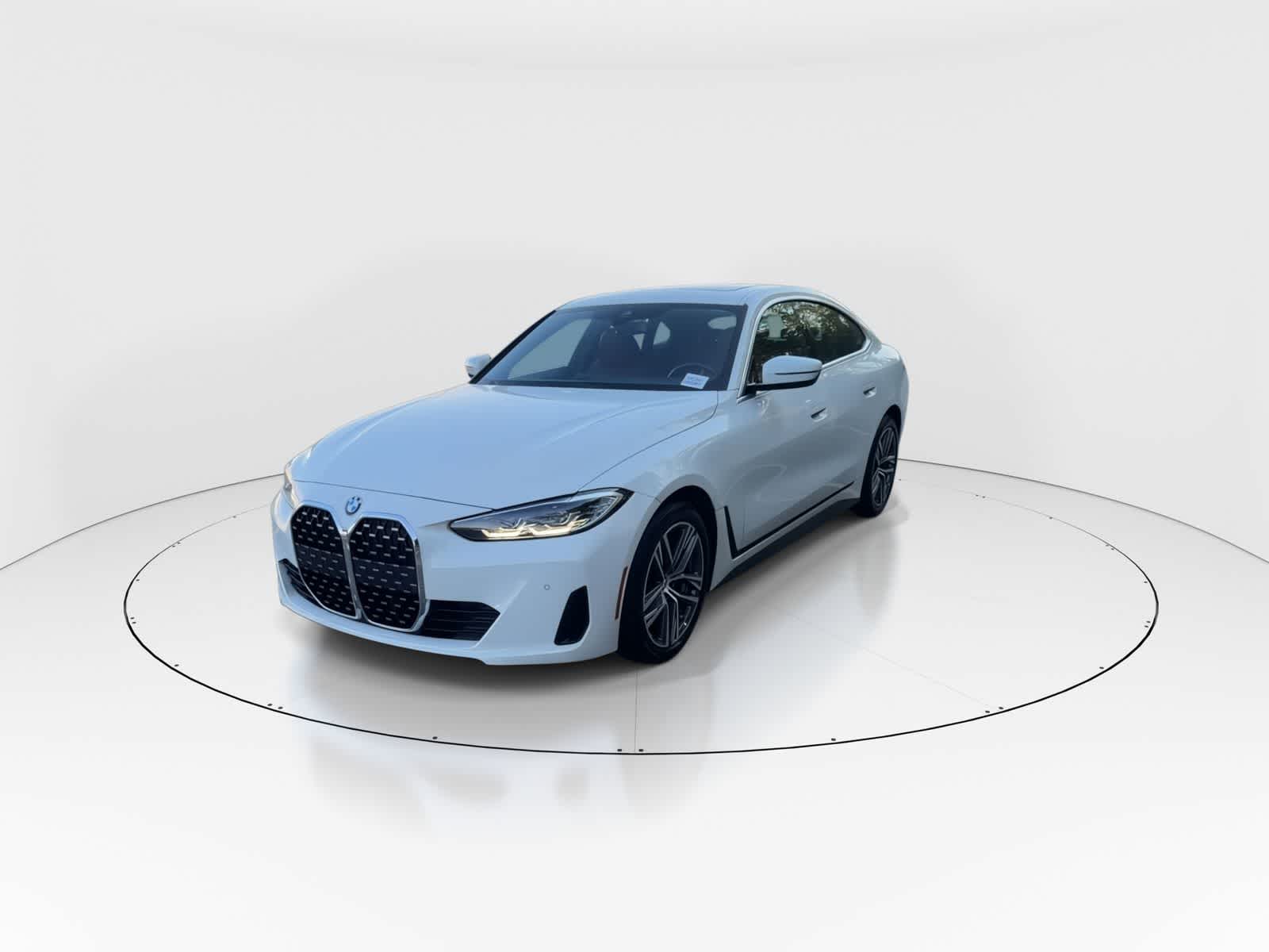 Thumbnail: 2024 BMW 4 Series - 4