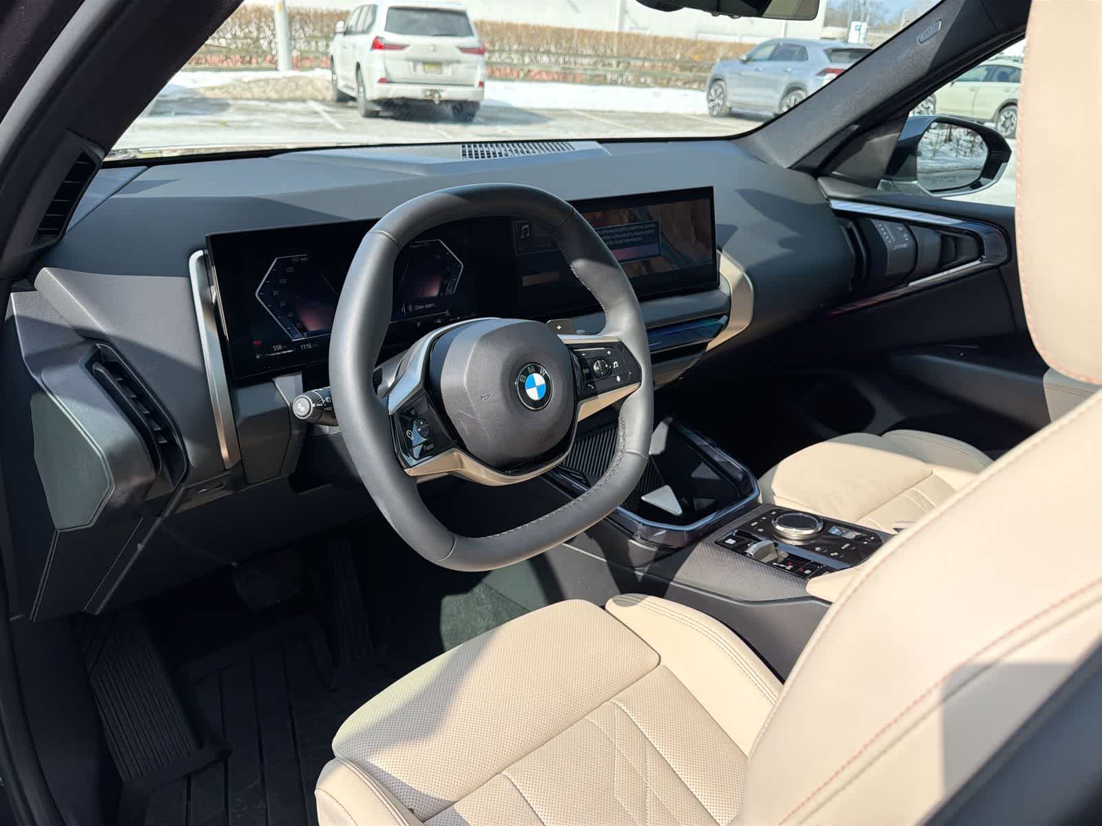 Thumbnail: 2025 BMW X3 - 10