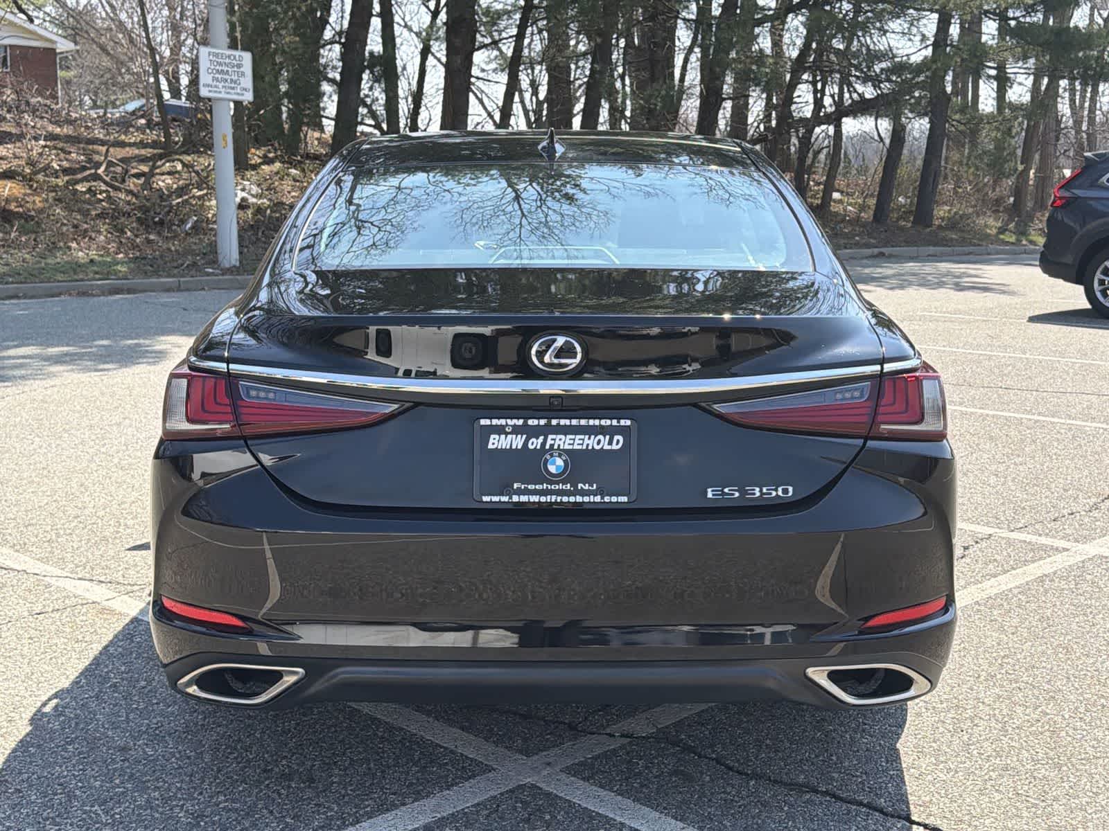 Thumbnail: 2020 Lexus ES - 13