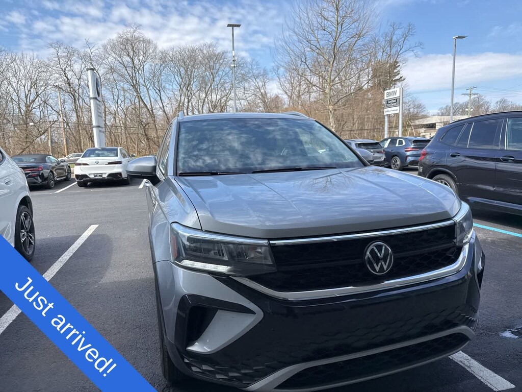 Used 2024 Volkswagen Taos 1.5T SE SUV