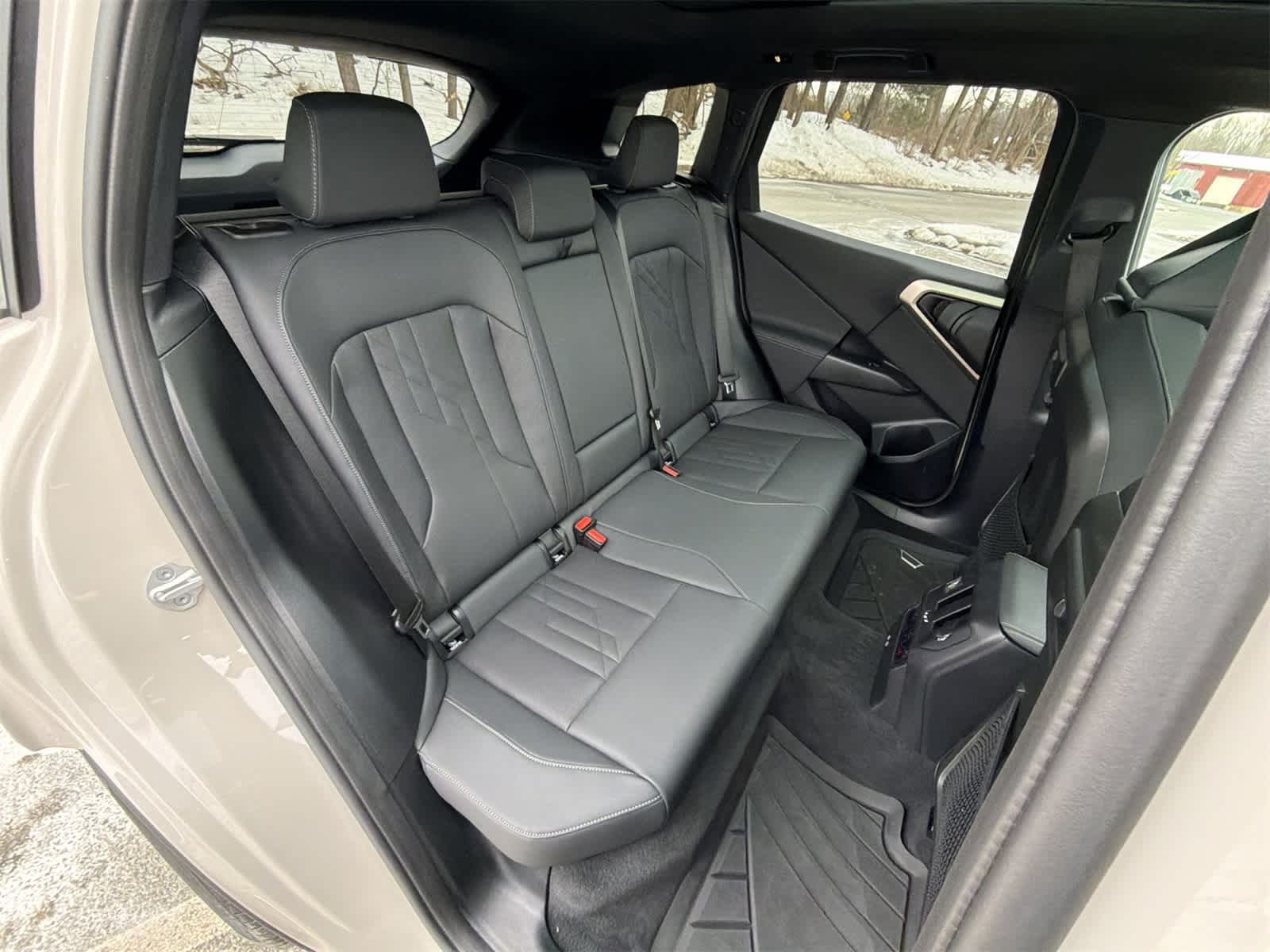 Thumbnail: 2025 BMW X3 - 21