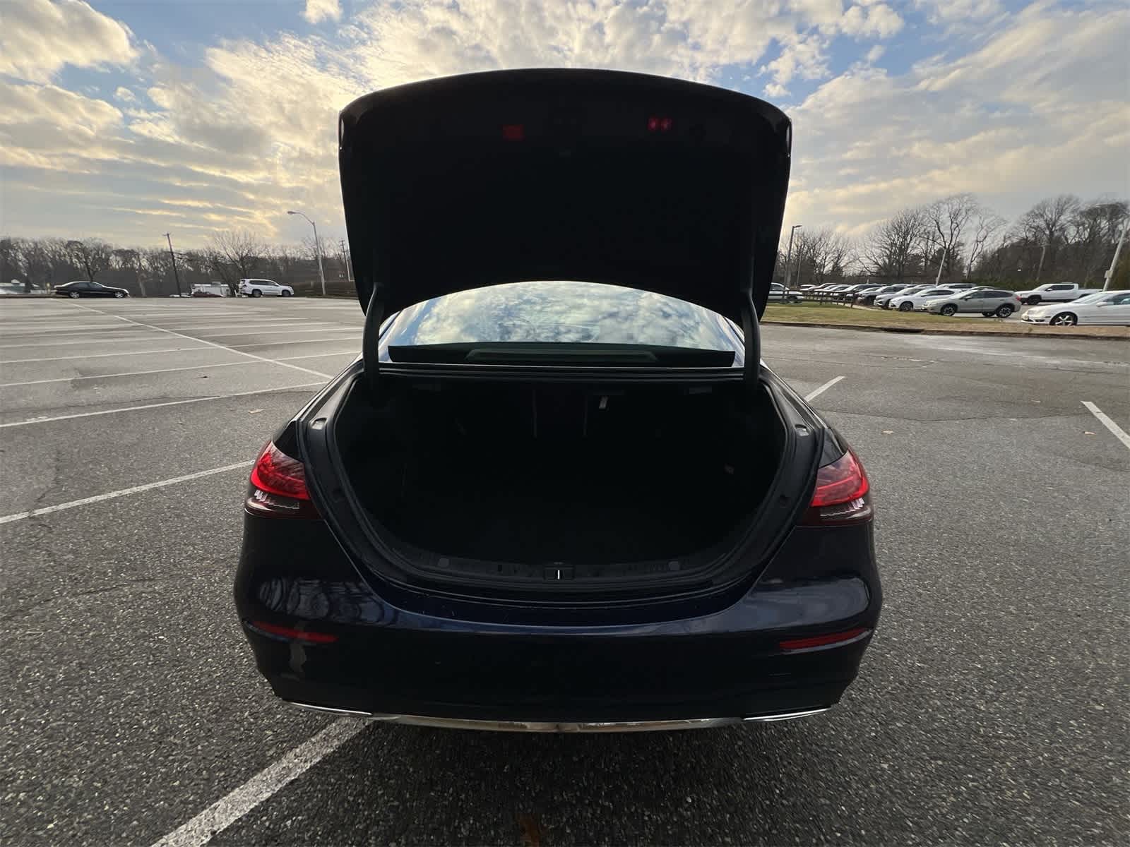 Thumbnail: 2021 Mercedes-Benz E-Class - 27