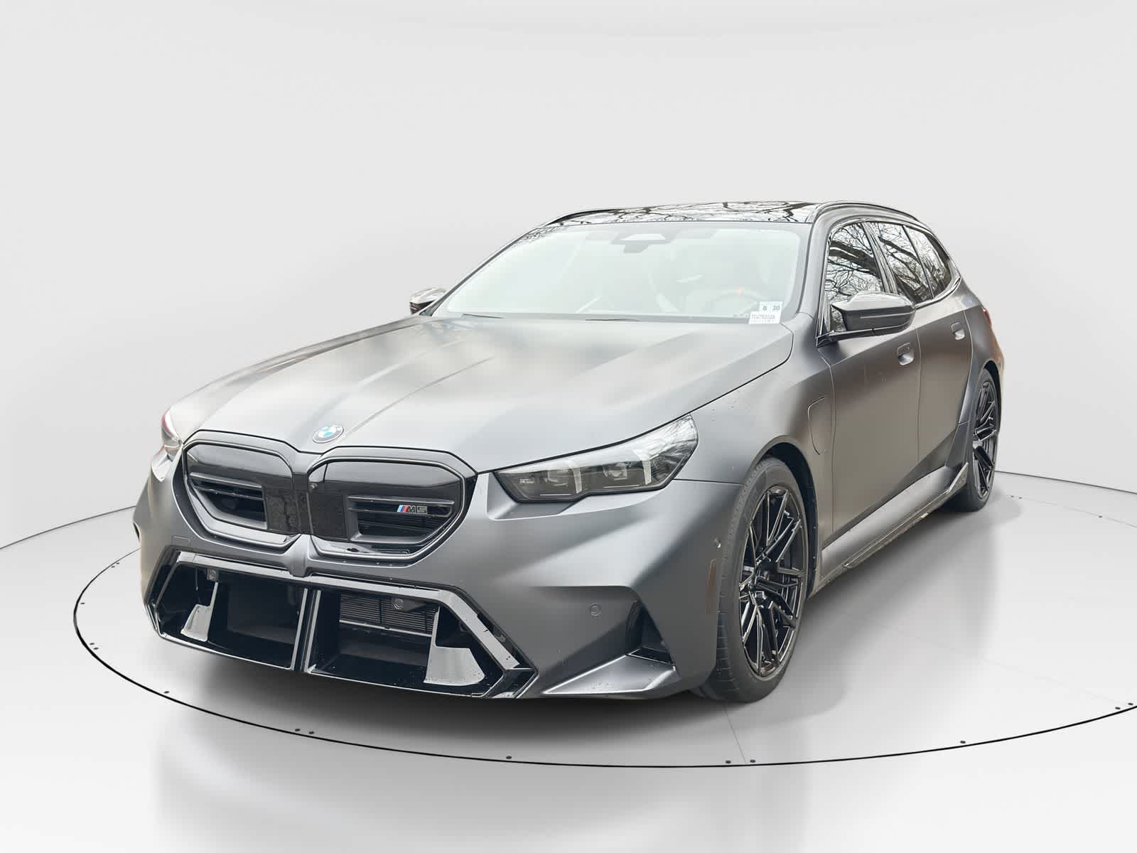 Thumbnail: 2026 BMW M5 - 1