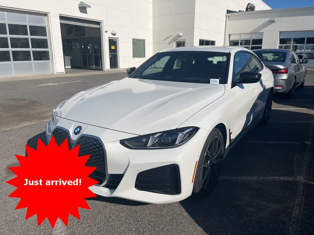 2025 BMW i4 xDrive40 -
                  Freehold, NJ