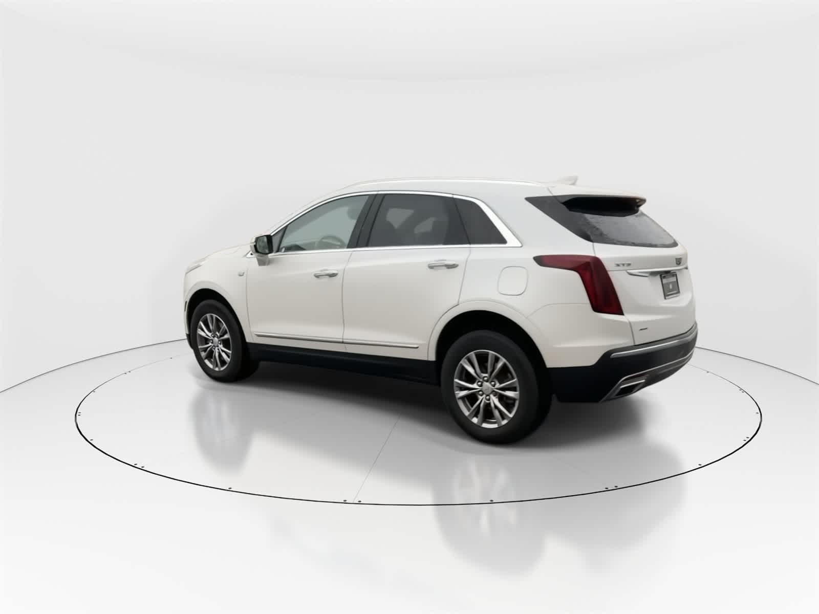 Thumbnail: 2022 Cadillac XT5 - 7
