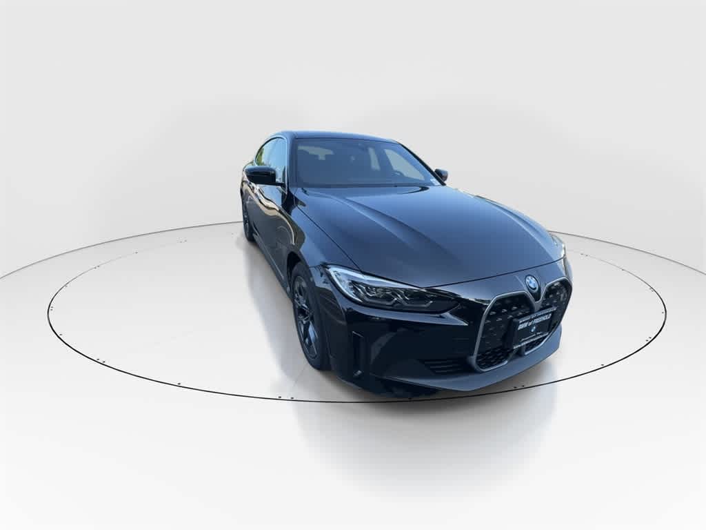 Thumbnail: 2023 BMW i4 - 3