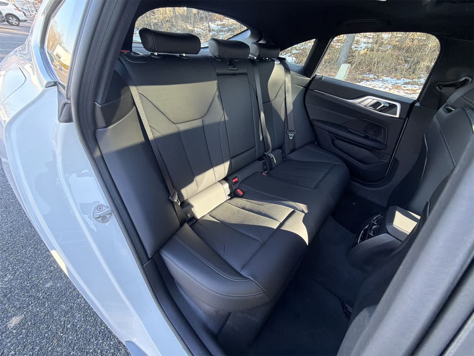 Thumbnail: 2025 BMW i4 - 21