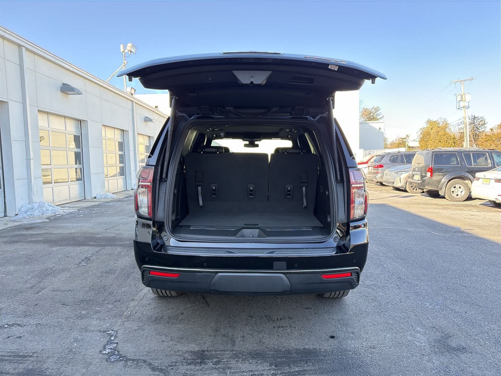 Thumbnail: 2021 Chevrolet Tahoe - 27