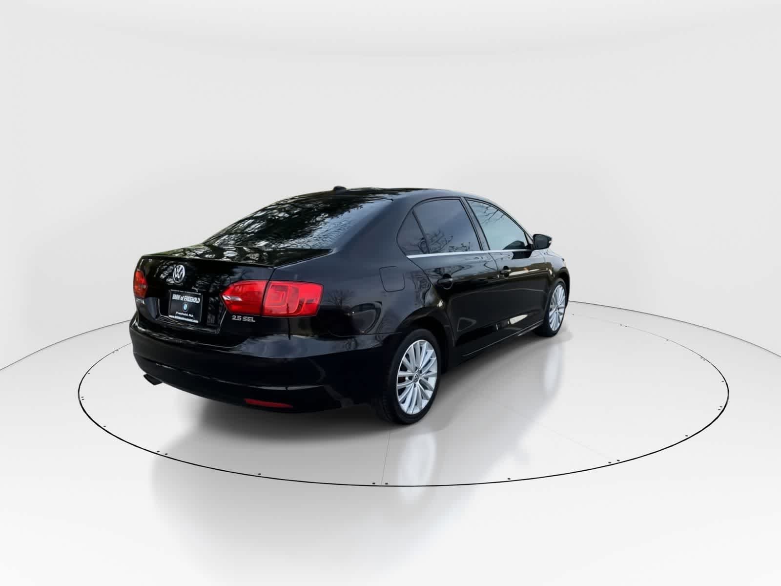 Thumbnail: 2013 Volkswagen Jetta - 8