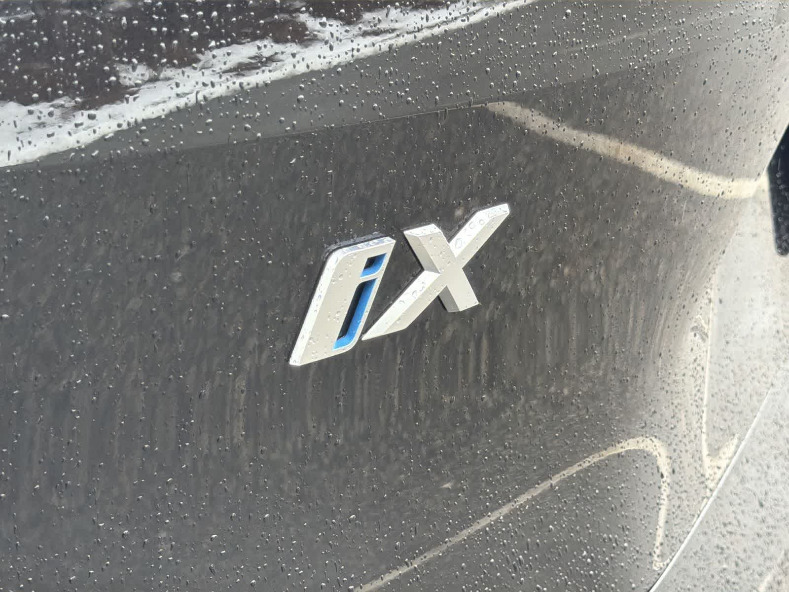 Thumbnail: 2024 BMW iX - 15