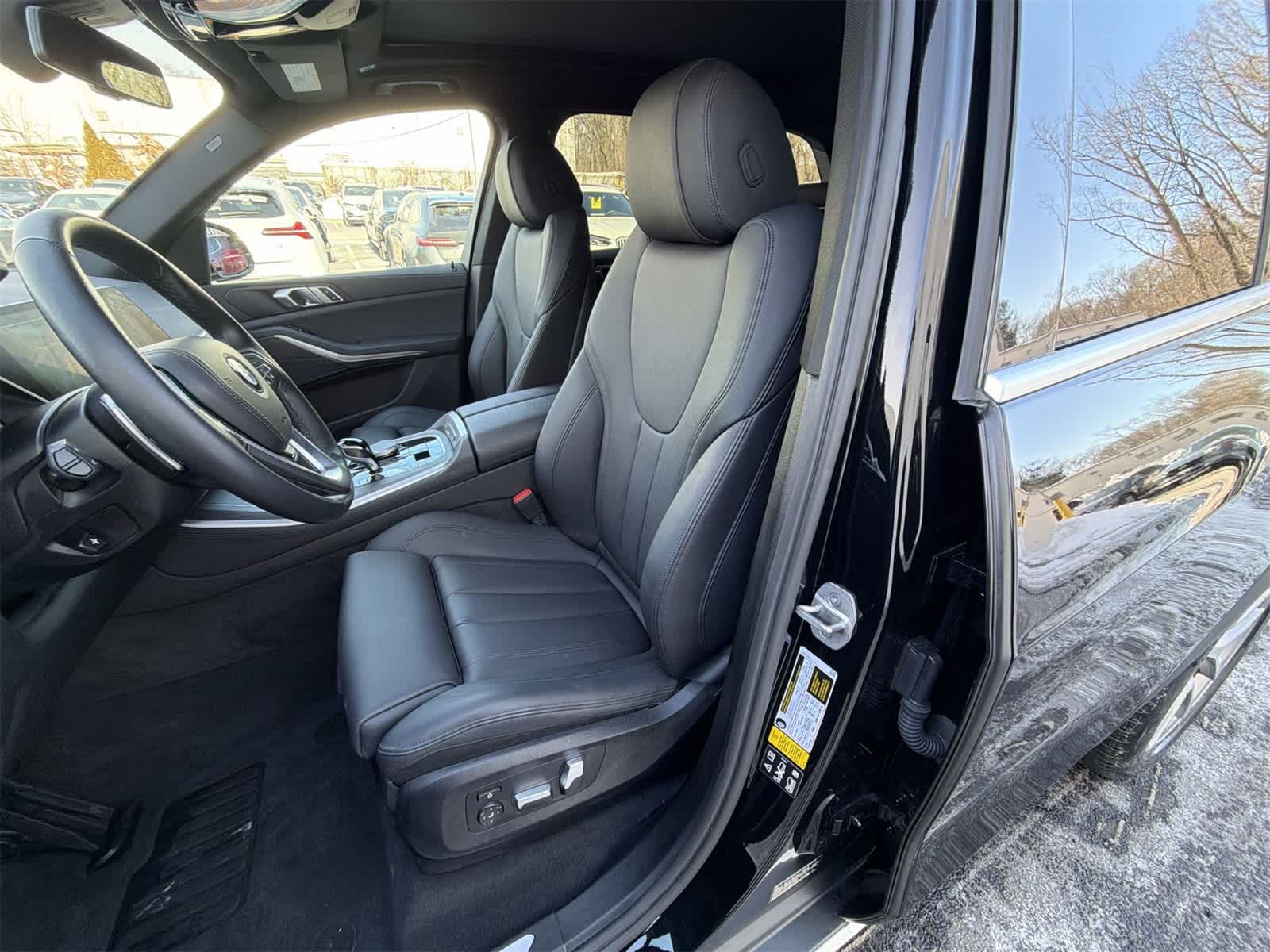 Thumbnail: 2022 BMW X5 - 19