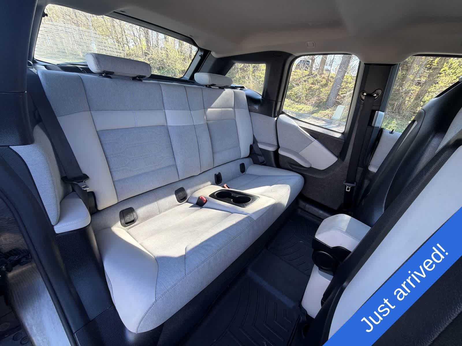 Thumbnail: 2015 BMW i3 - 21