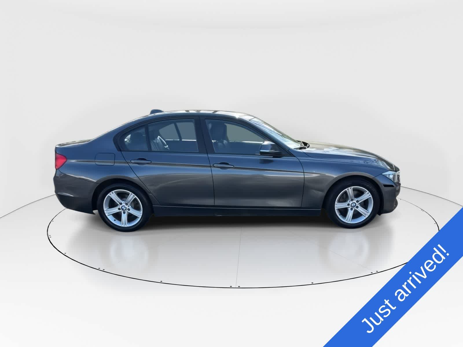 Thumbnail: 2015 BMW 3 Series - 5