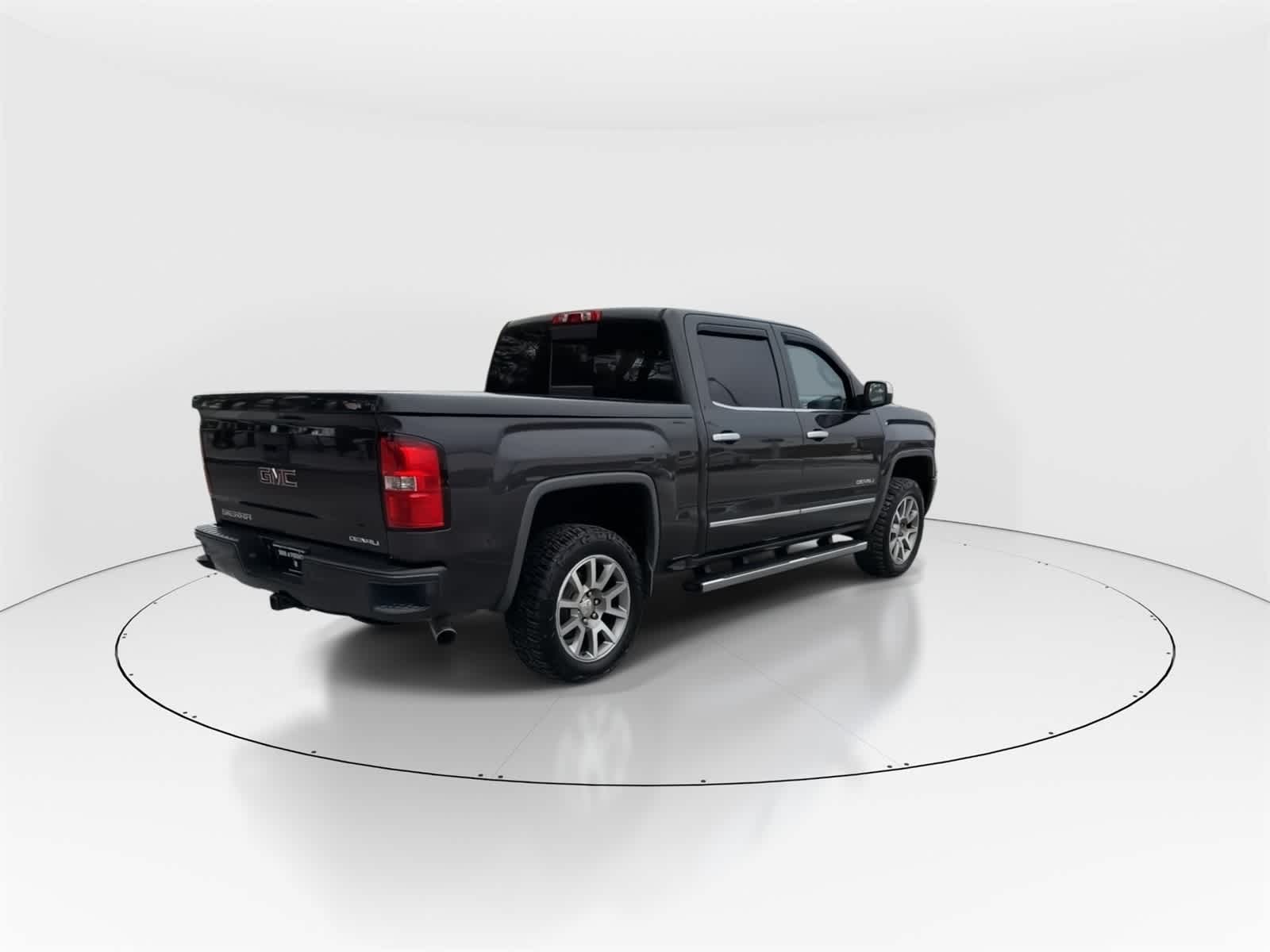 Thumbnail: 2015 GMC Sierra 1500 - 9
