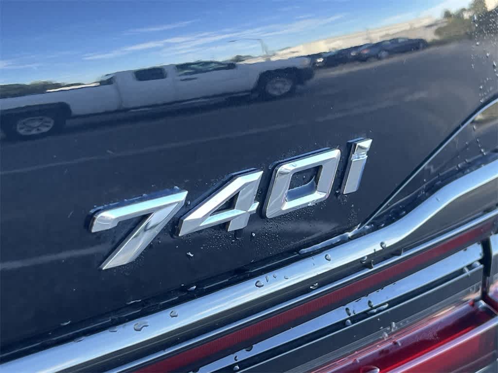 Thumbnail: 2022 BMW 7 Series - 15