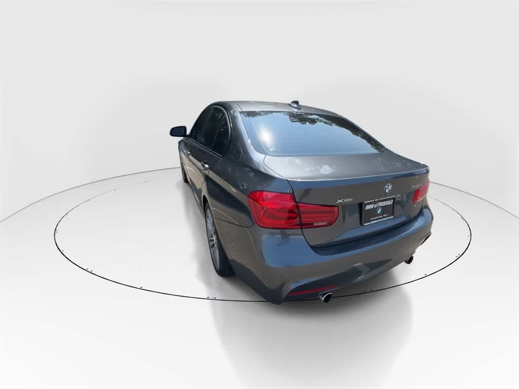 Thumbnail: 2016 BMW 3 Series - 7