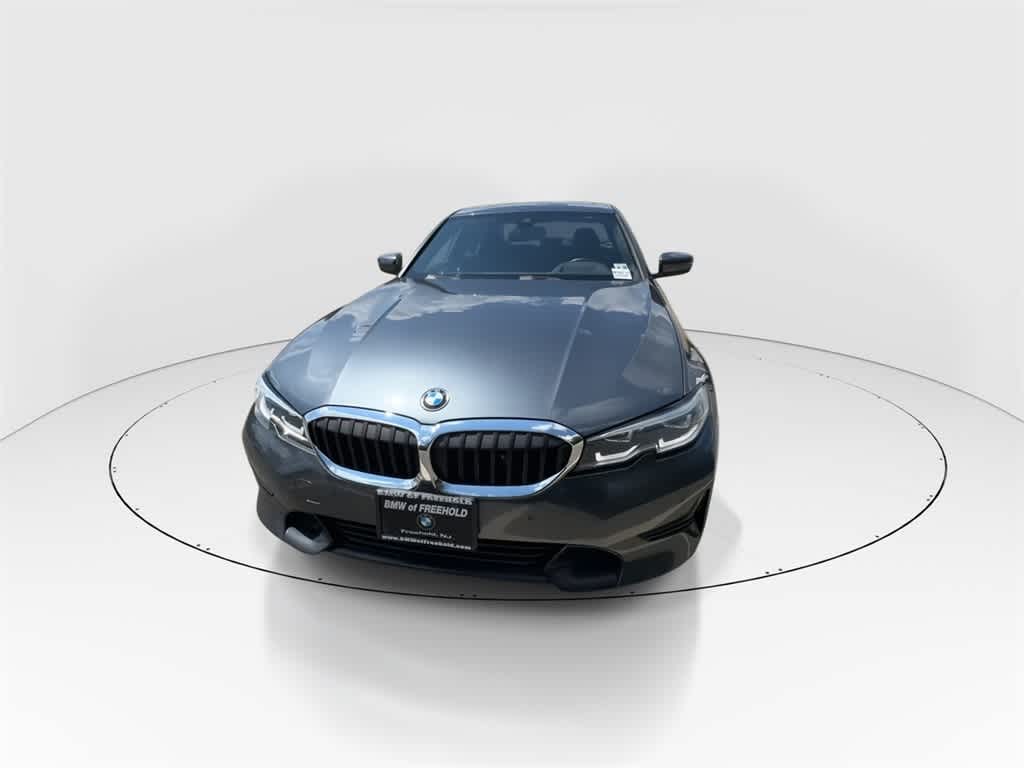 Thumbnail: 2022 BMW 3 Series - 3