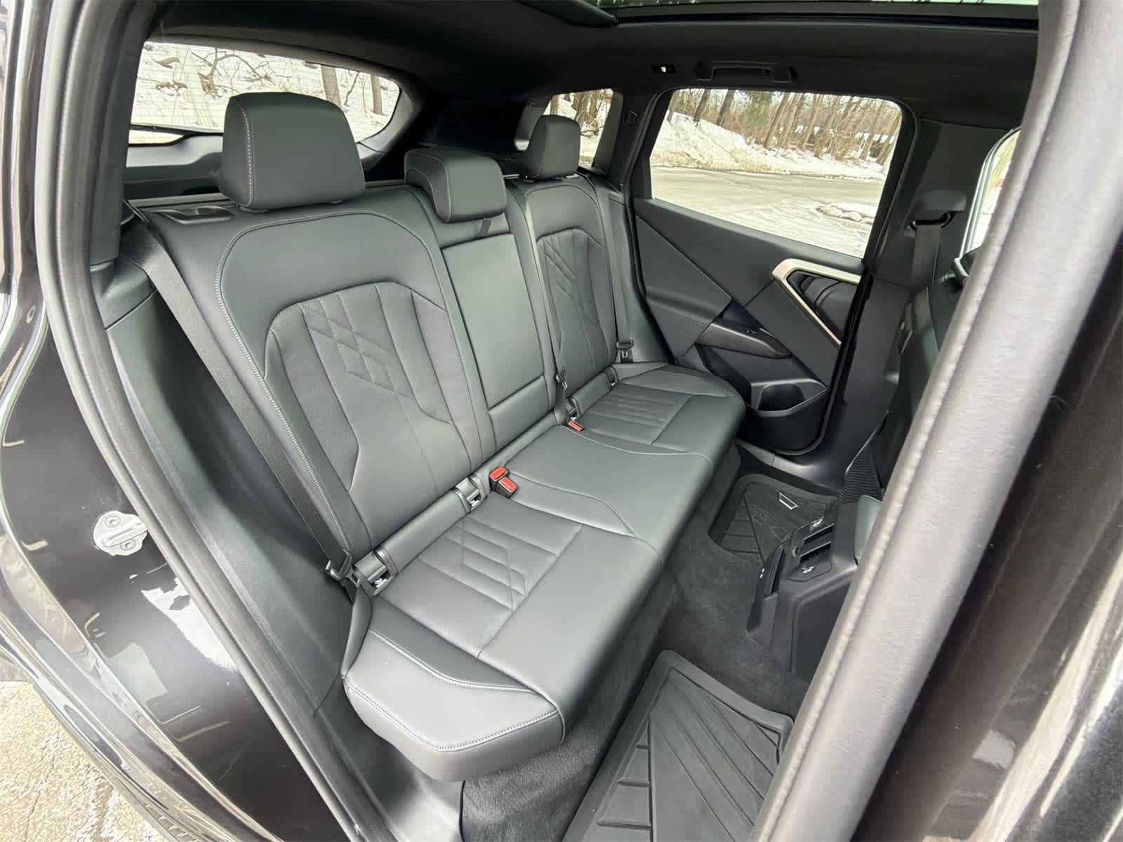 Thumbnail: 2025 BMW X3 - 21