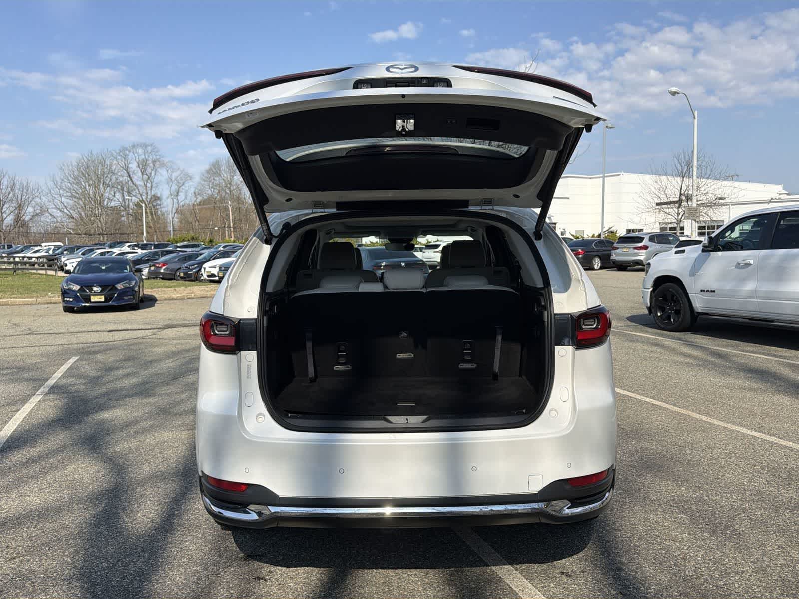 Thumbnail: 2024 Mazda CX-90 - 27