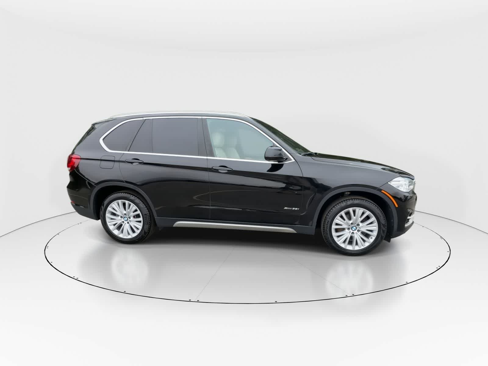 Thumbnail: 2017 BMW X5 - 9