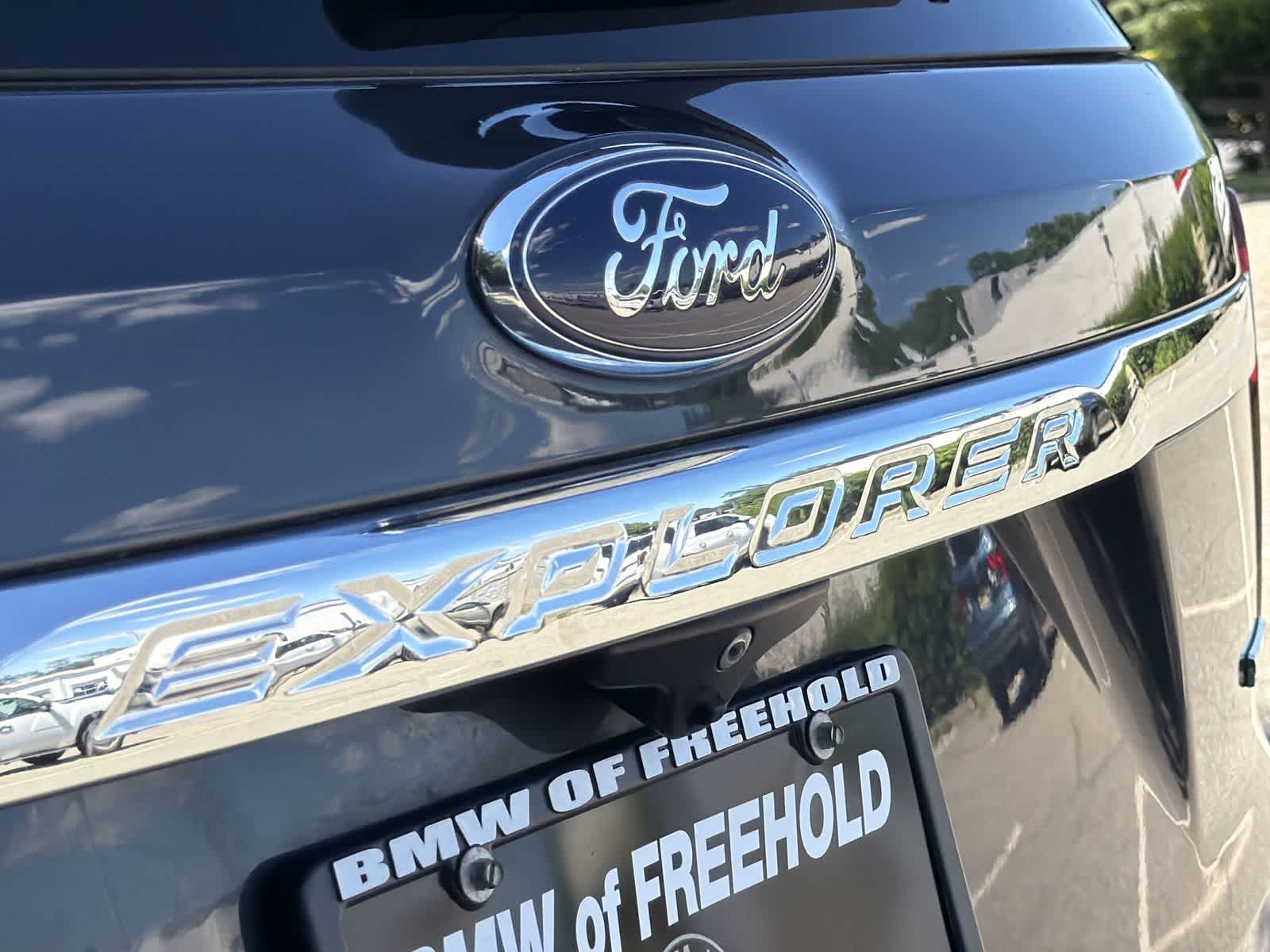 Thumbnail: 2017 Ford Explorer - 15