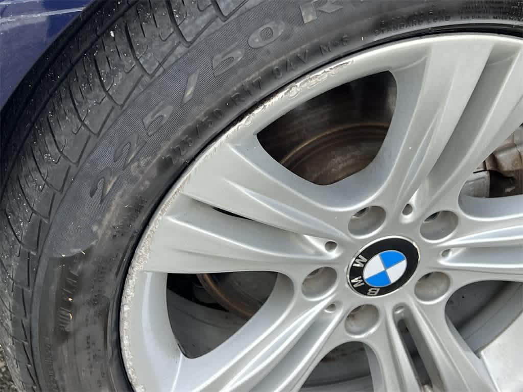 Thumbnail: 2016 BMW 3 Series - 29