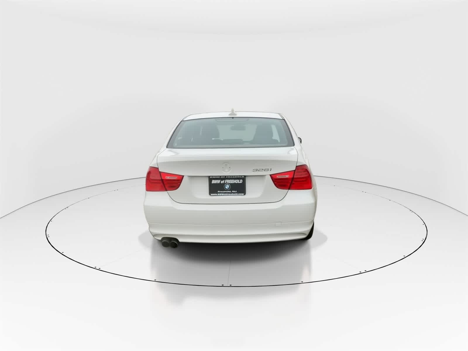 Thumbnail: 2010 BMW 3 Series - 7