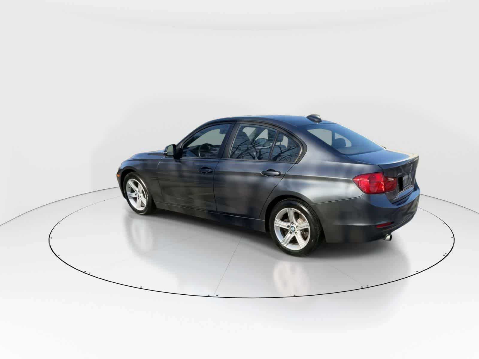 Used 2015 BMW 3 Series 320i with VIN WBA3C3C53FP663847 for sale in Freehold, NJ