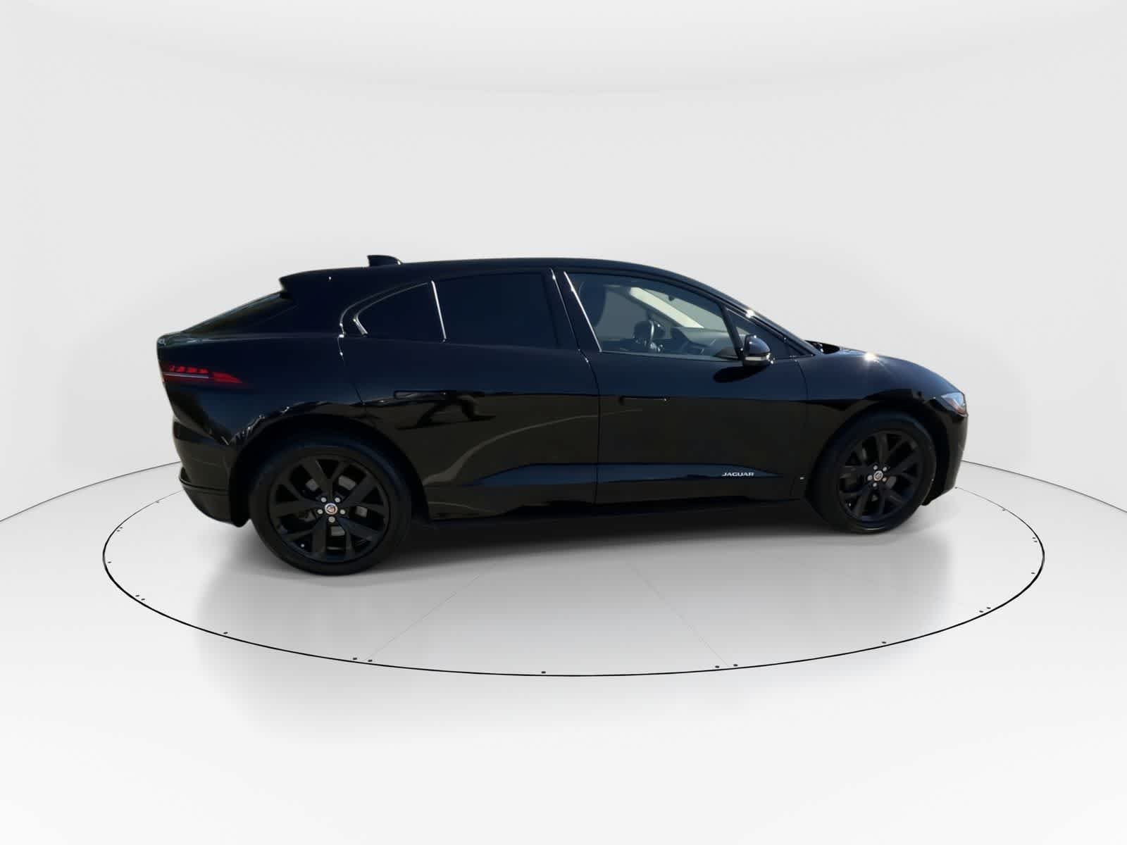 Thumbnail: 2020 Jaguar I-Pace - 9