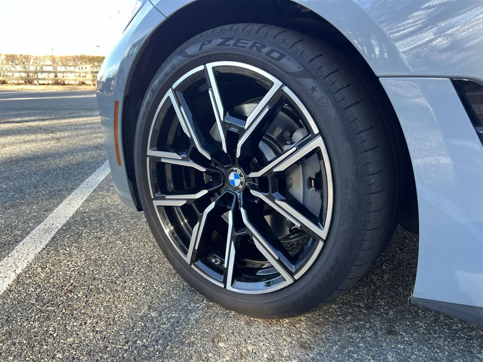 Thumbnail: 2023 BMW 4 Series - 16