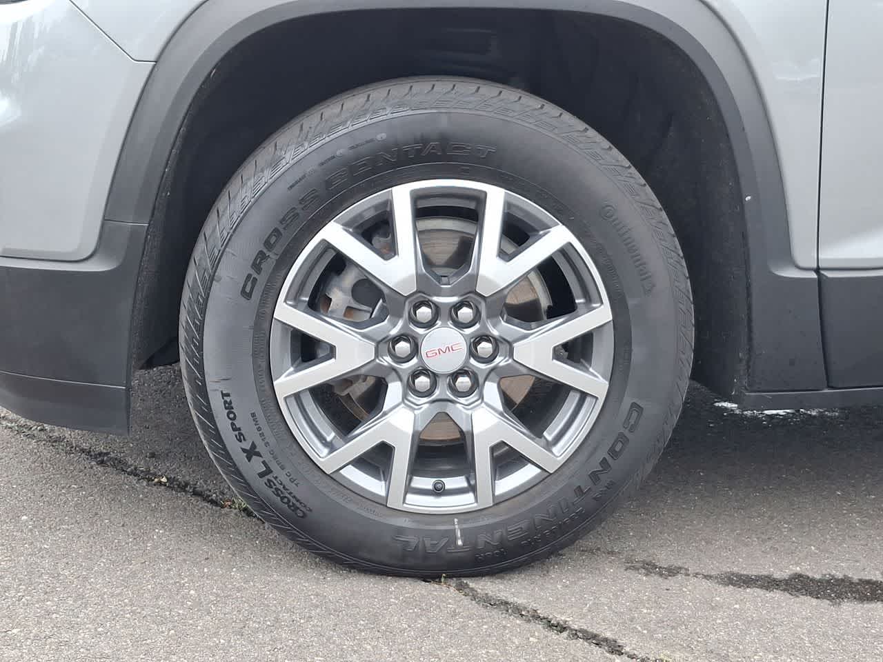 Thumbnail: 2023 GMC Acadia - 26