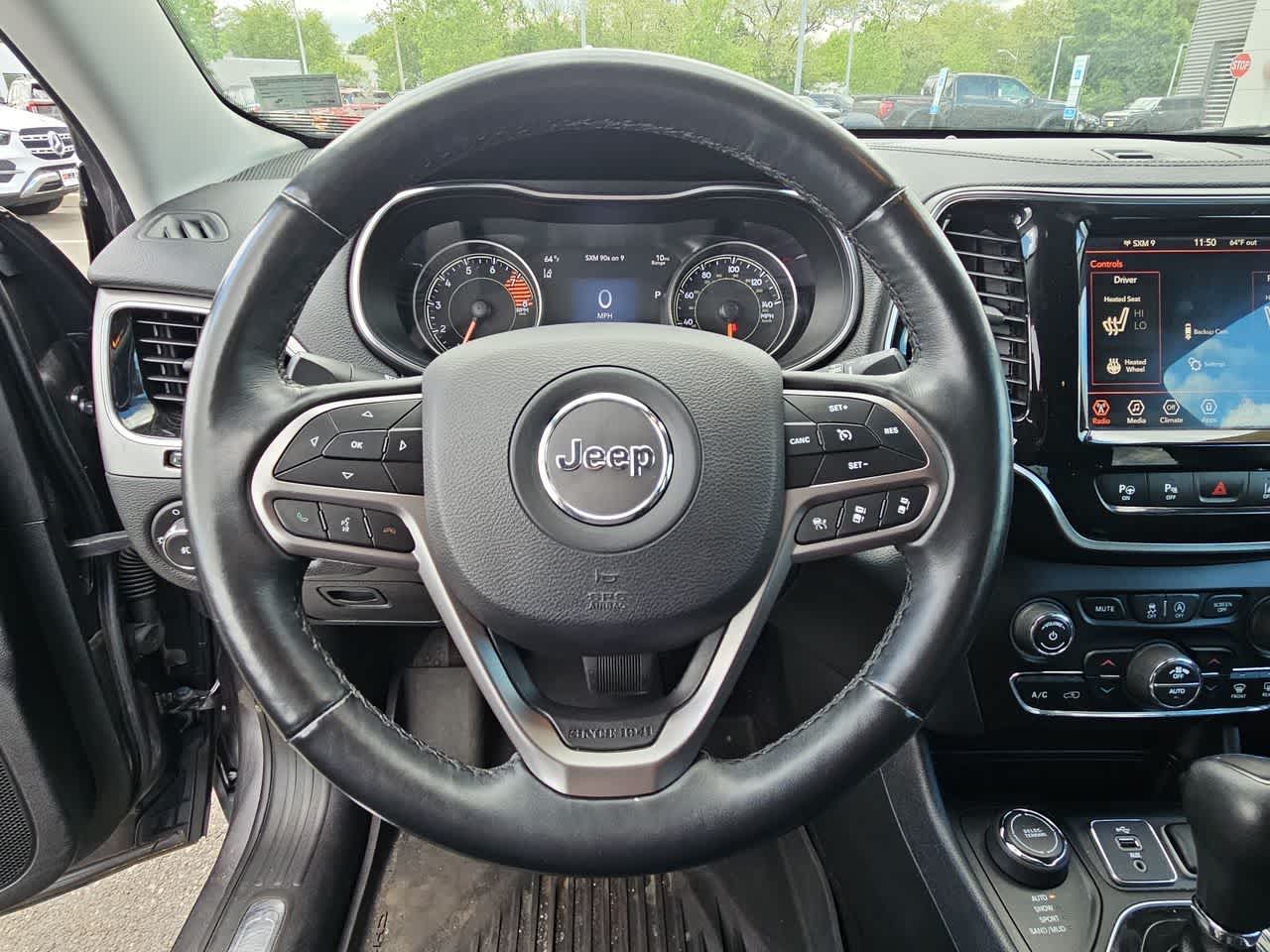 Thumbnail: 2019 Jeep Cherokee - 22