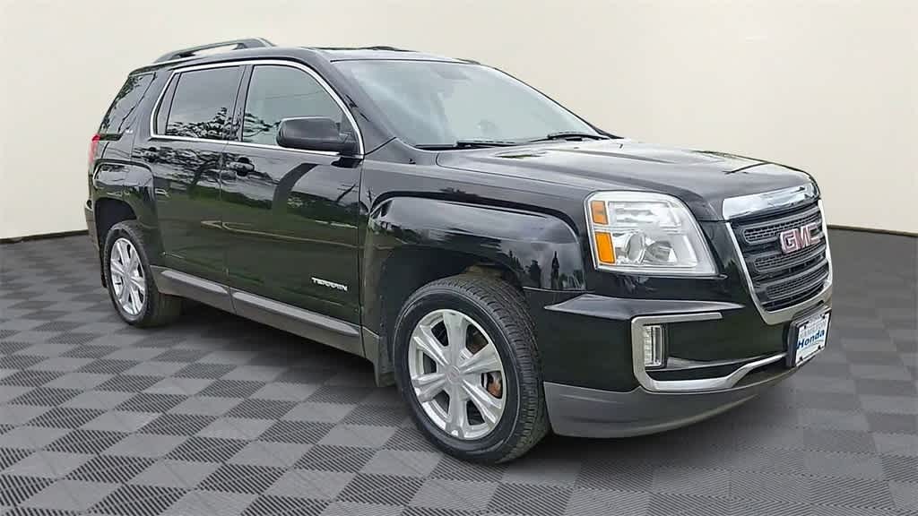Thumbnail: 2017 GMC Terrain - 2