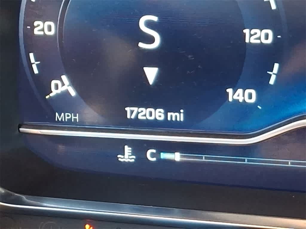 Thumbnail: 2024 Chevrolet Tahoe - 19