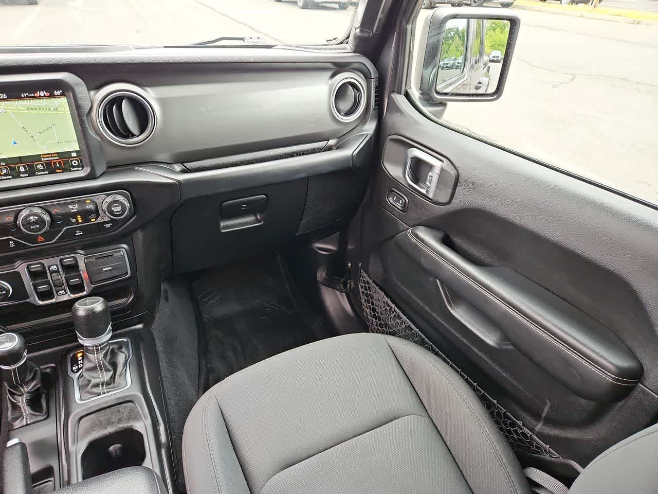 Thumbnail: 2020 Jeep Gladiator - 11