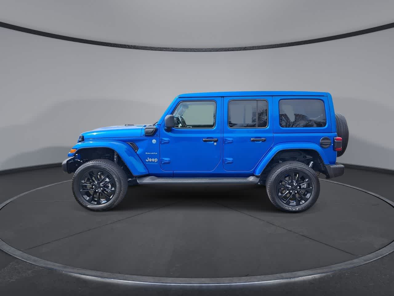 Thumbnail: 2022 Jeep Wrangler - 5