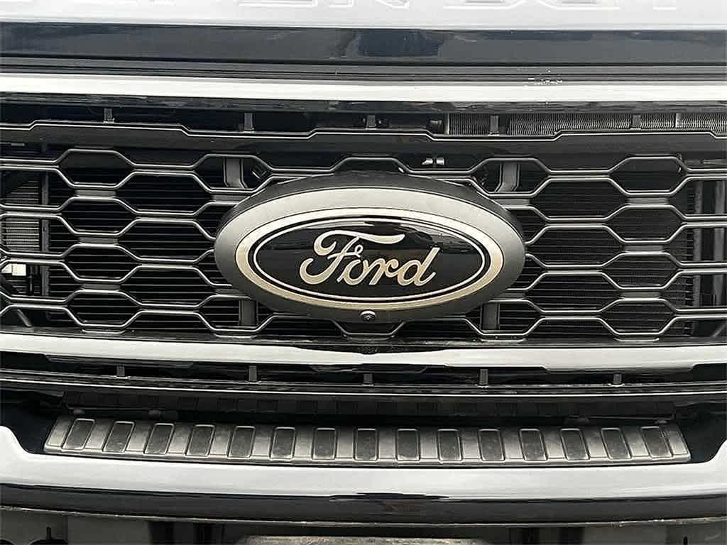 Thumbnail: 2018 Ford F-150 - 21